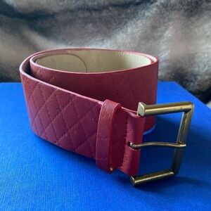 Red Quilted Leather Gold Buckle Belt Never Used
